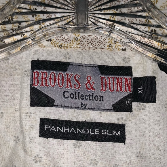 Women’s XL BROOKS & DUNN PANHANDLE SLIM Cotton Snap Down Sawtooth Western Shirt - Picture 2 of 10